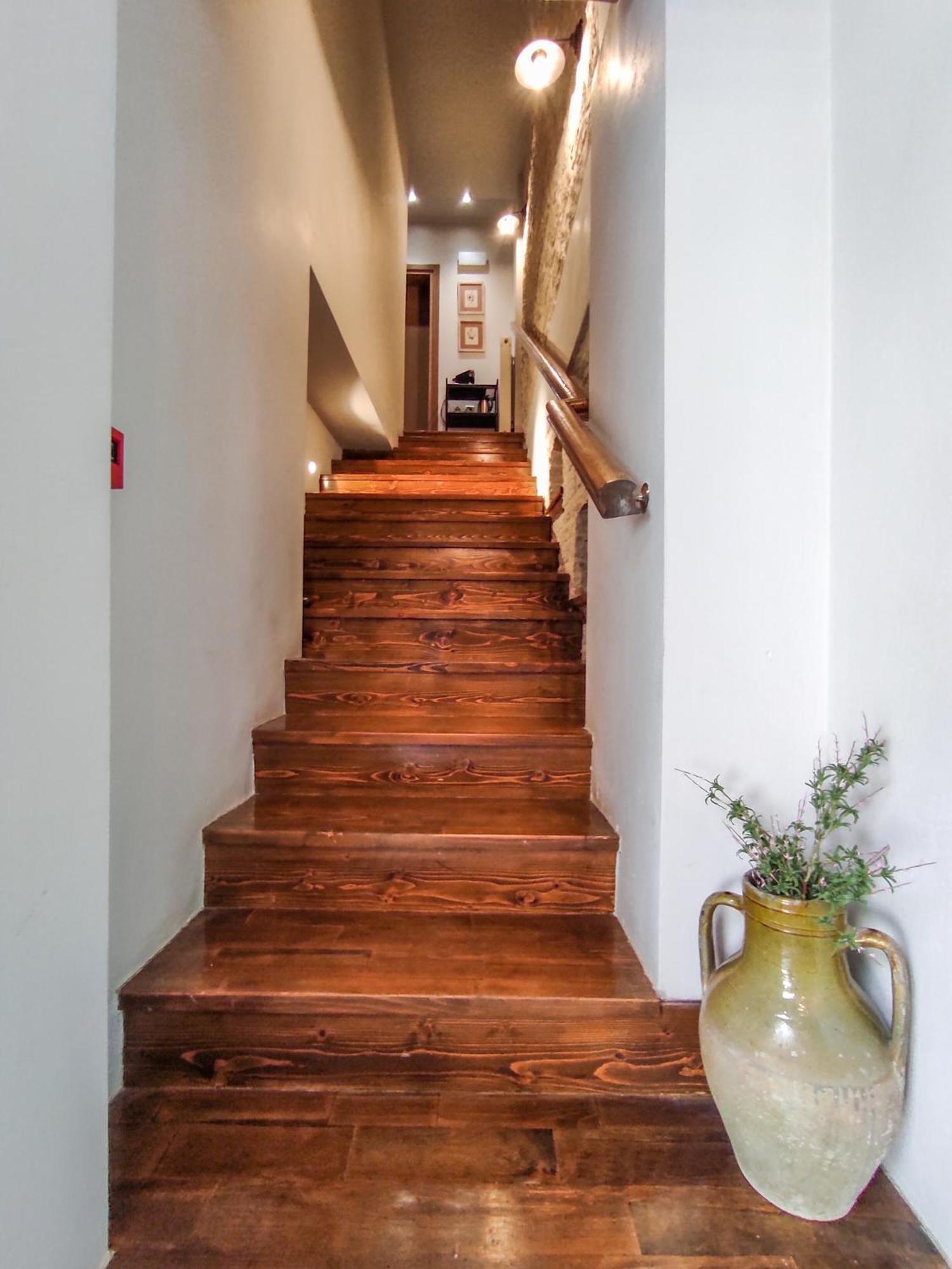 Roptro Bed & Breakfast Doliana Exterior photo