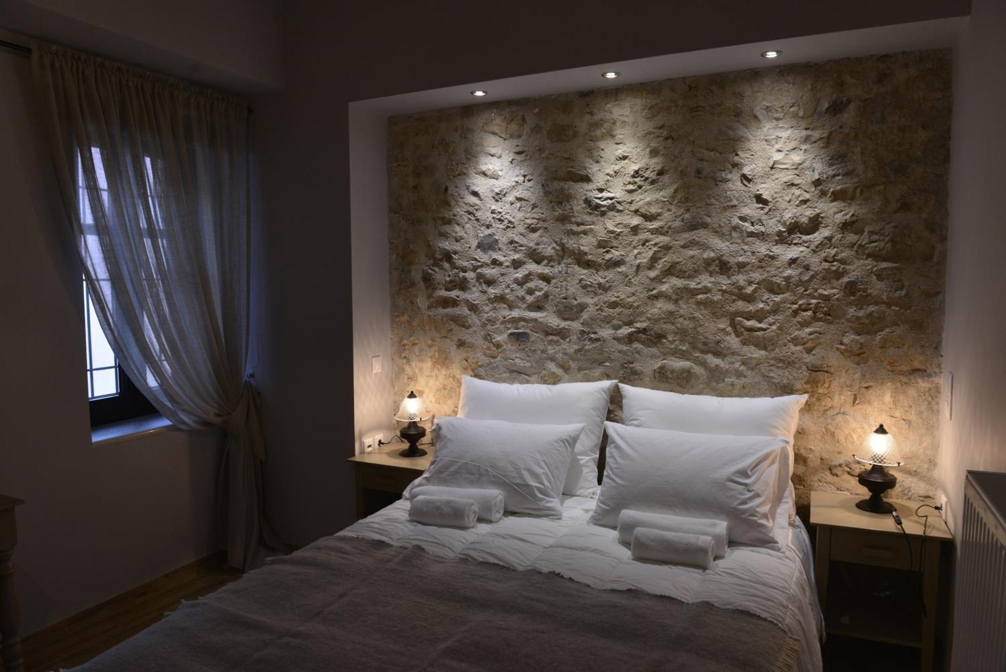 Roptro Bed & Breakfast Doliana Exterior photo